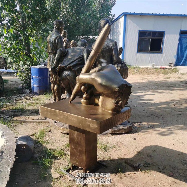 长安手握钢笔雕塑,街道标识,玻璃钢手握钢笔雕塑厂家 长安手握钢笔雕塑,街道标识,玻璃钢手握钢笔雕塑厂家