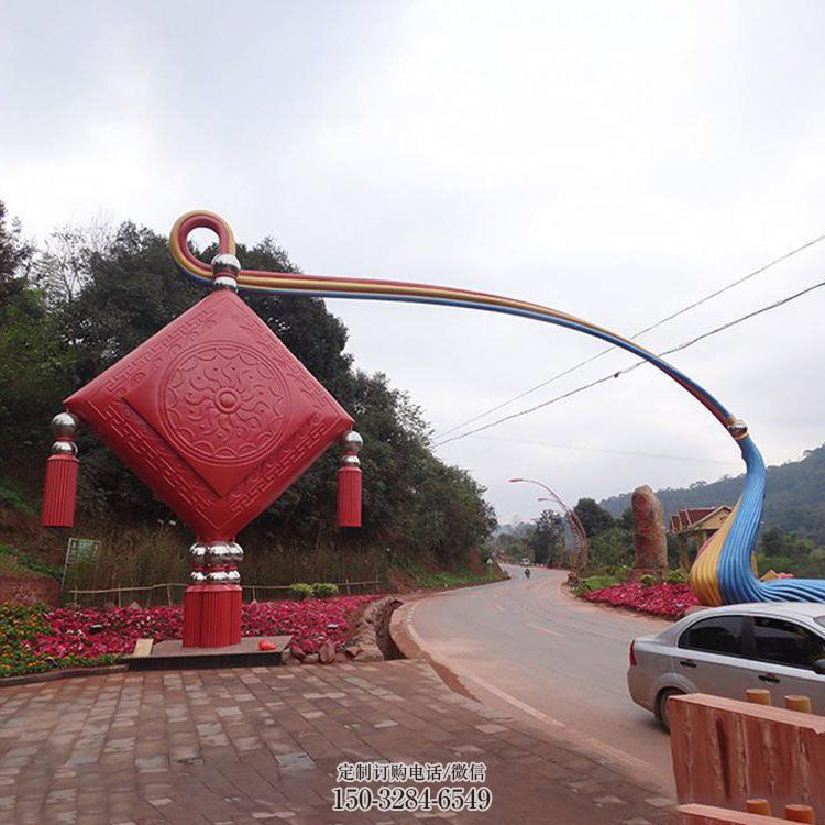 秦皇岛街道中国结雕塑 现代景观雕塑 彩绘文化雕塑 秦皇岛街道中国结雕塑 现代景观雕塑 彩绘文化雕塑
