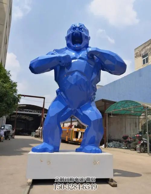 辛集彩绘黑猩猩雕塑 仿真动物雕塑 步行街摆件 辛集彩绘黑猩猩雕塑 仿真动物雕塑 步行街摆件